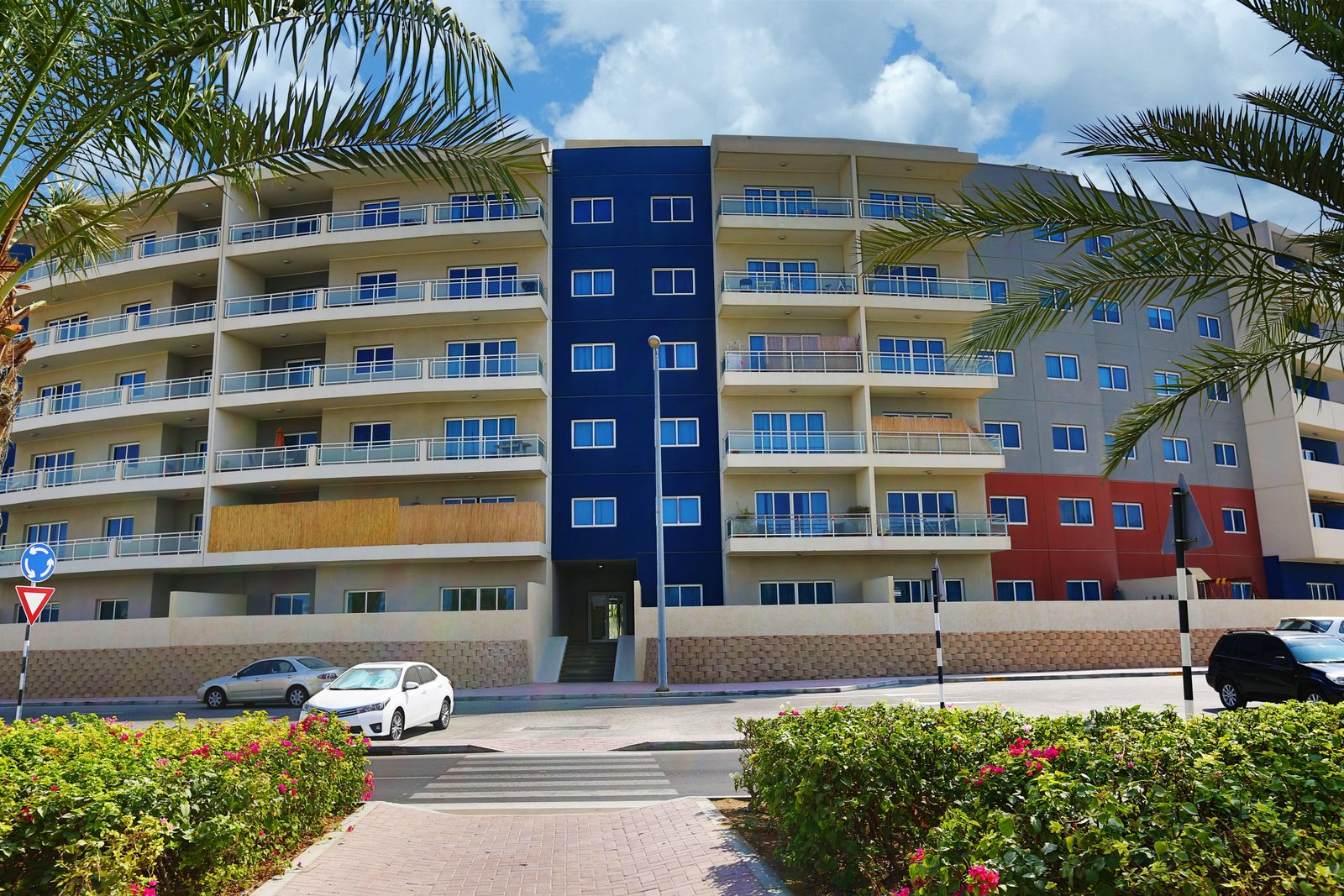 Al Reef Downtown exterior 2